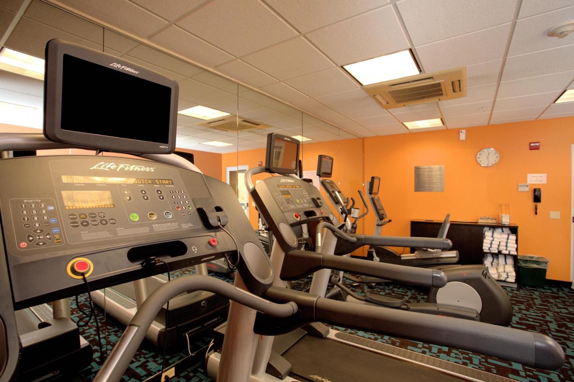 Fairfield Inn & Suites By Marriott Edison - South Plainfield Εξωτερικό φωτογραφία