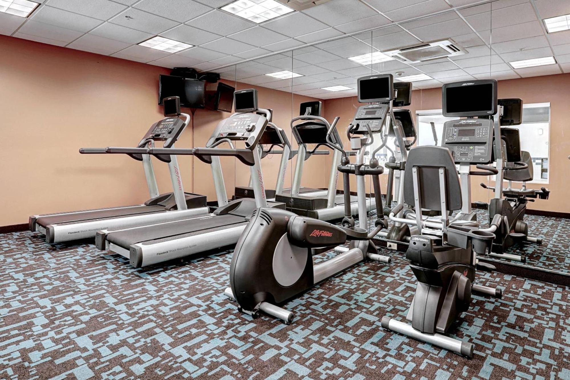 Fairfield Inn & Suites By Marriott Edison - South Plainfield Εξωτερικό φωτογραφία