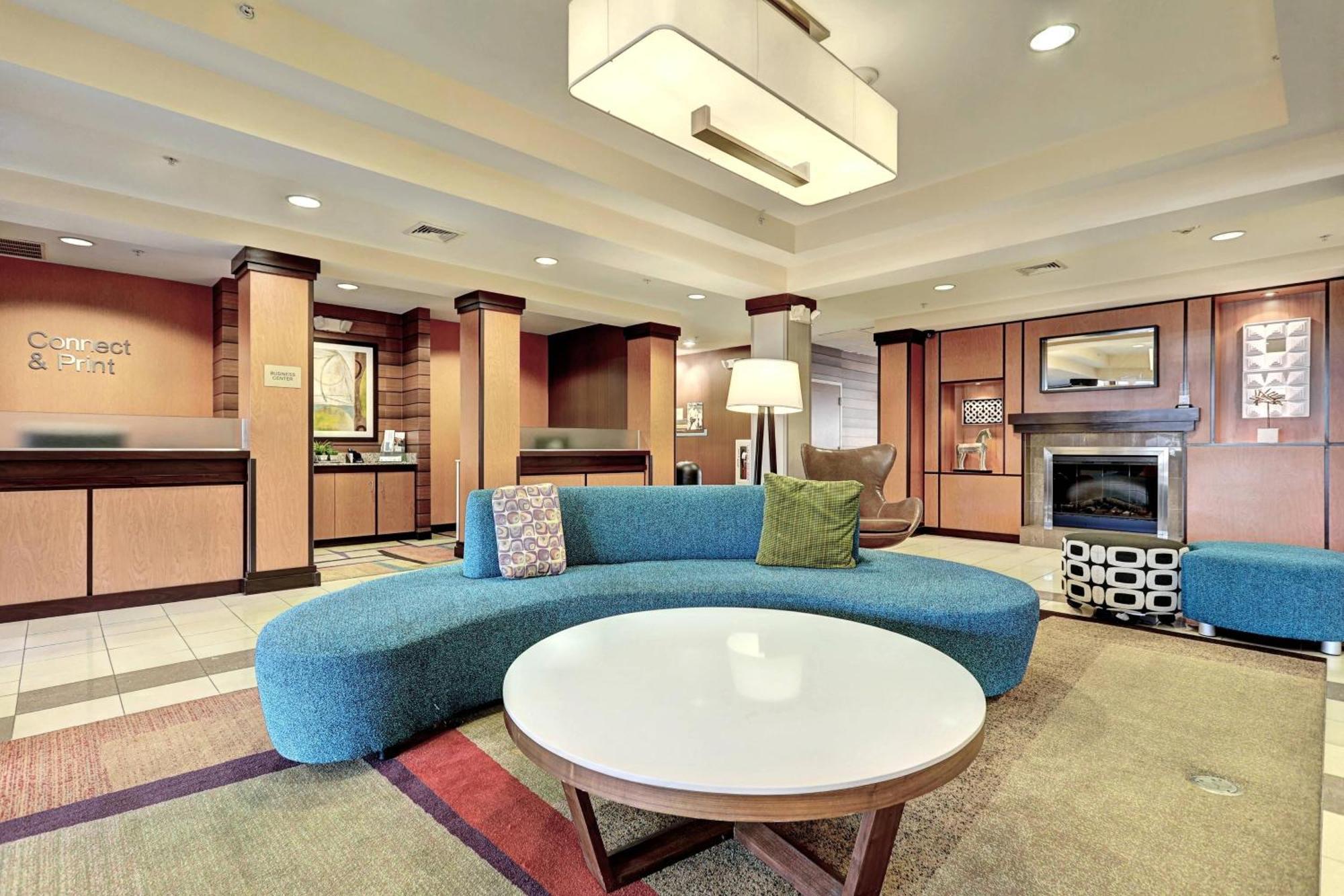 Fairfield Inn & Suites By Marriott Edison - South Plainfield Εξωτερικό φωτογραφία