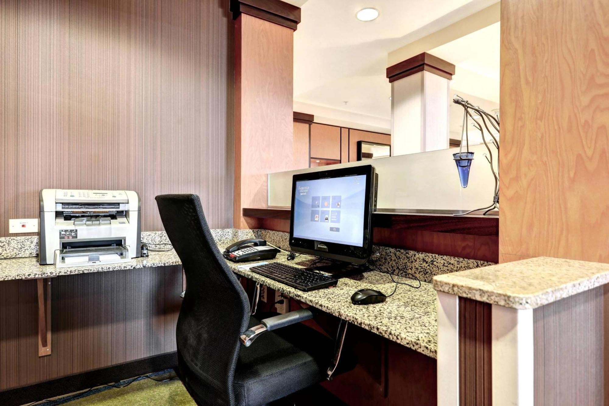 Fairfield Inn & Suites By Marriott Edison - South Plainfield Εξωτερικό φωτογραφία