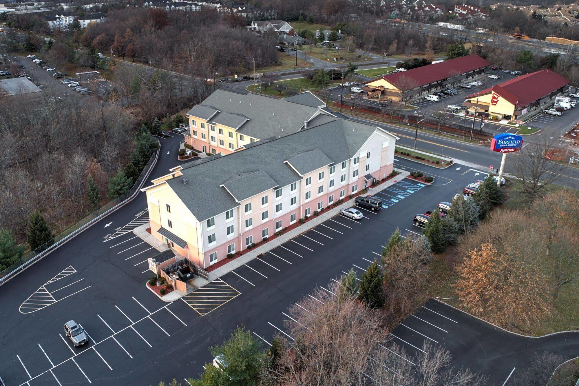 Fairfield Inn & Suites By Marriott Edison - South Plainfield Εξωτερικό φωτογραφία